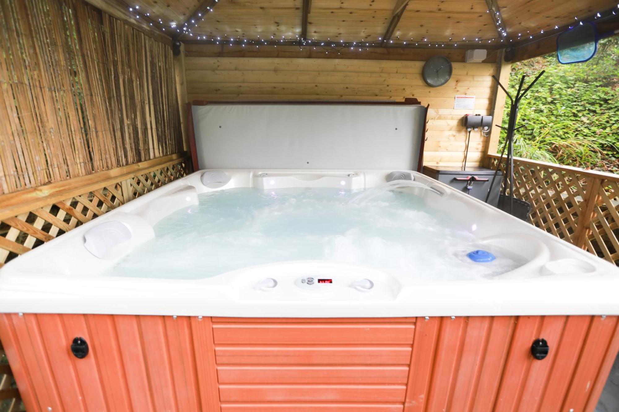 Woodside Ash Hot Tub & Pool Apartman Bideford Kültér fotó